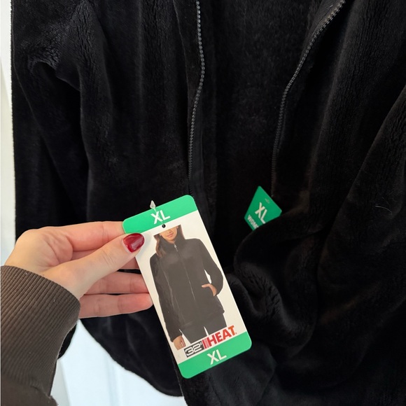 32 Degrees Women's Black Teddy Jacket - Picture 2 of 5